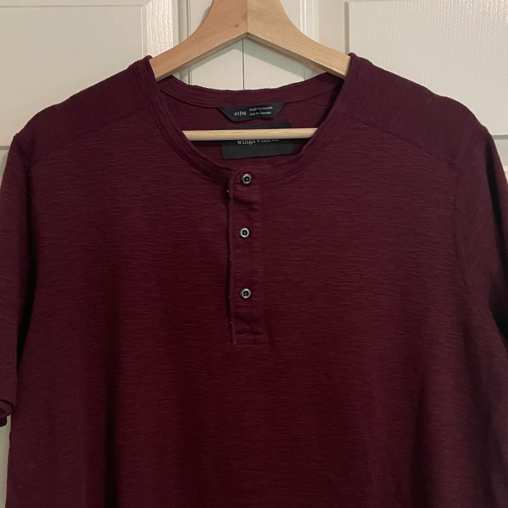 Wings + Horns Short Sleeve Burgundy Henley Large-XL
